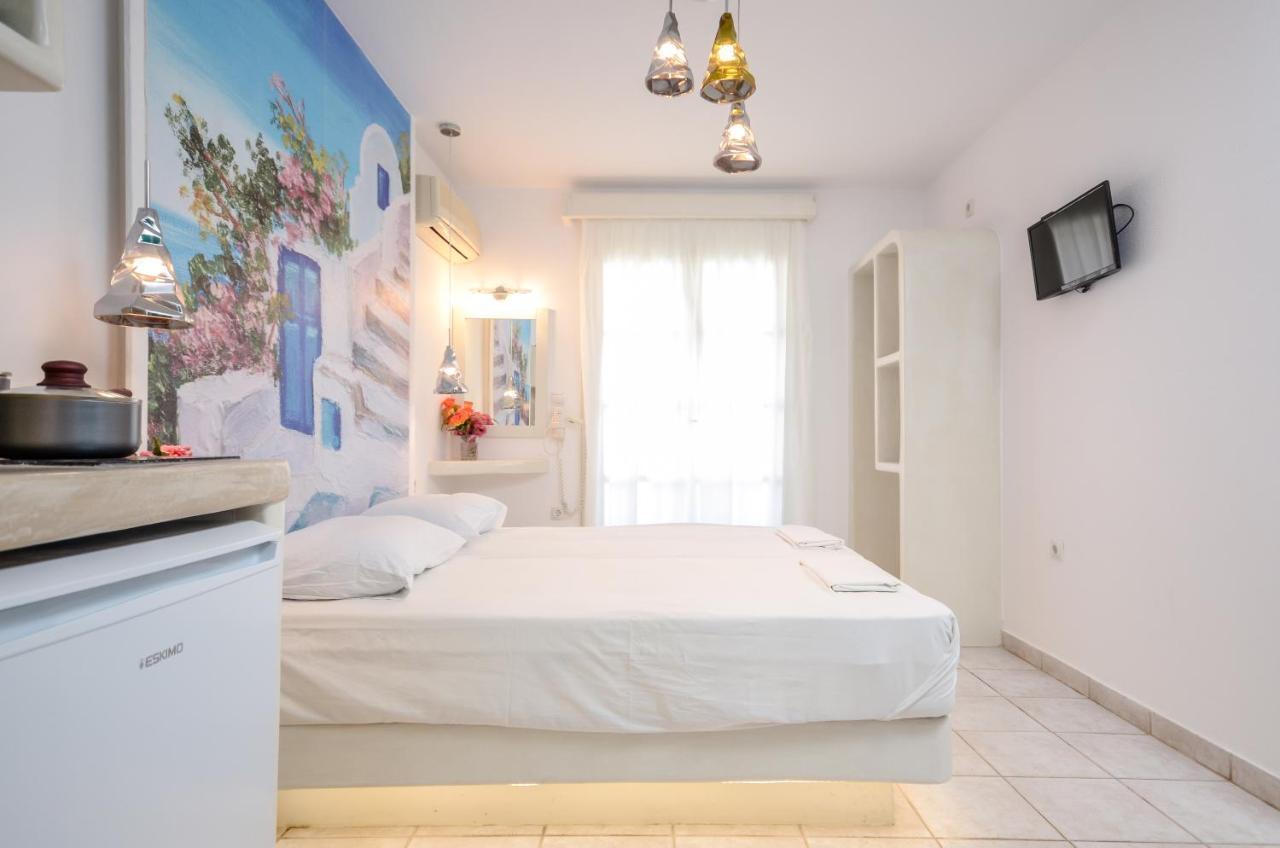 Simos Luxury Apartments Naxos City Extérieur photo