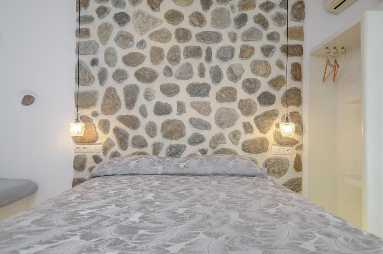 Simos Luxury Apartments Naxos City Extérieur photo