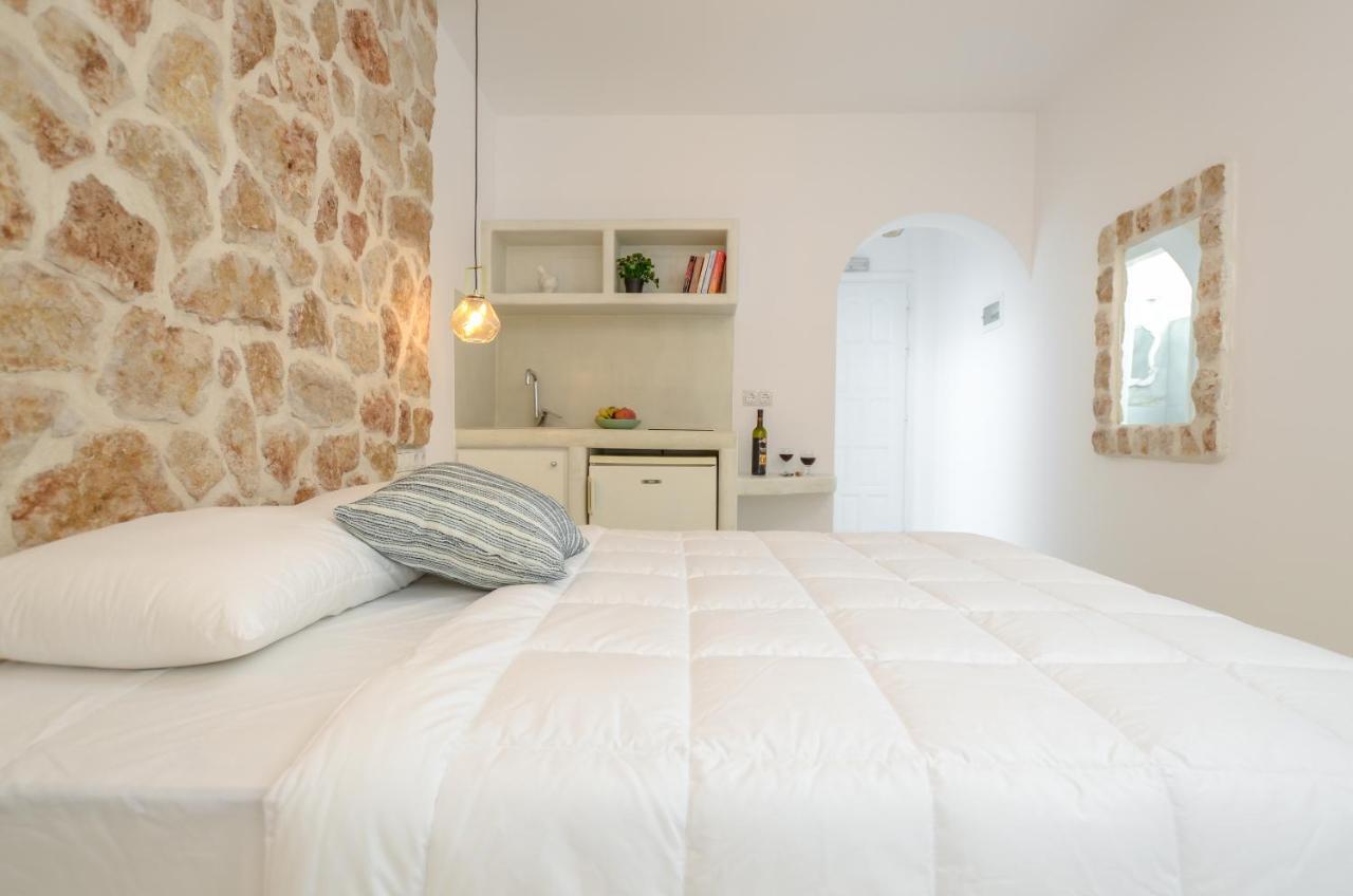Simos Luxury Apartments Naxos City Extérieur photo
