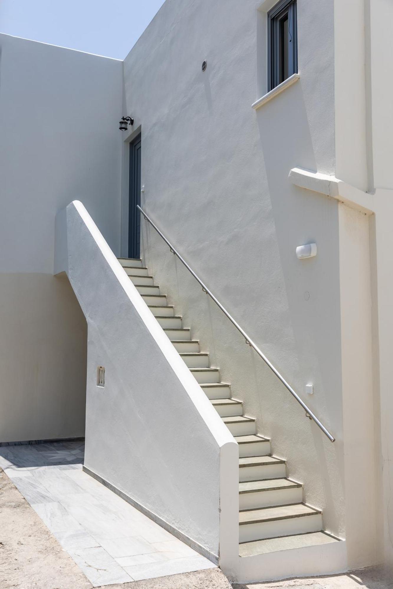 Simos Luxury Apartments Naxos City Extérieur photo
