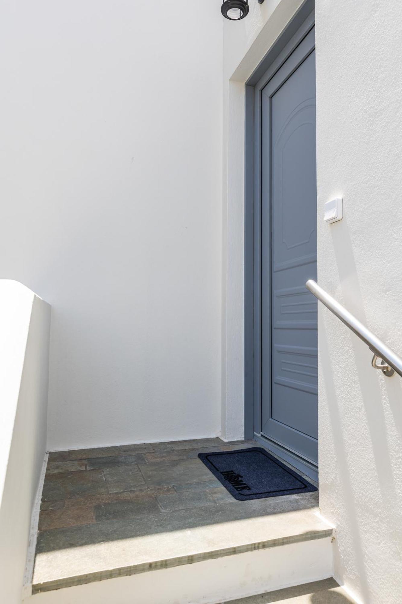 Simos Luxury Apartments Naxos City Extérieur photo