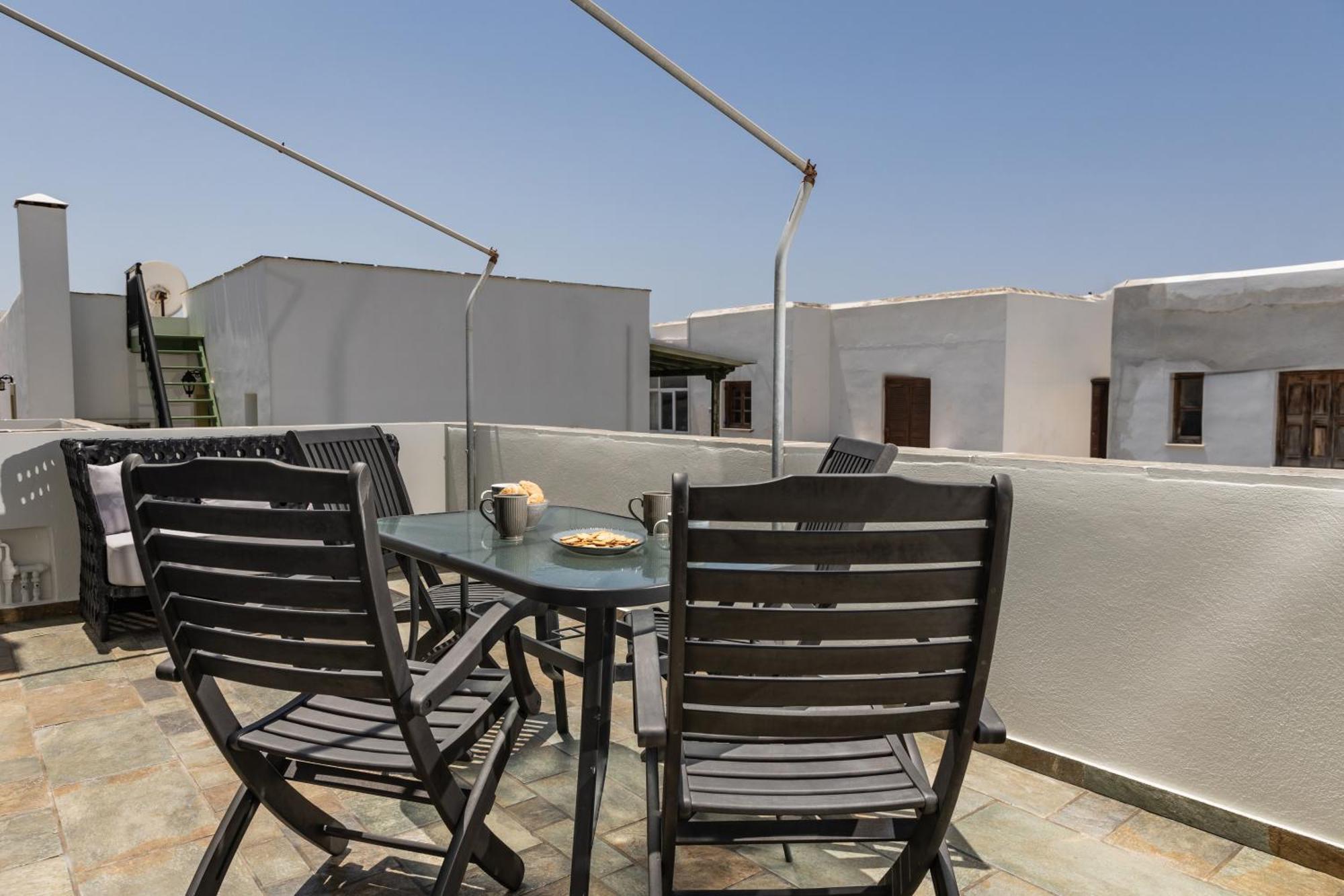 Simos Luxury Apartments Naxos City Extérieur photo