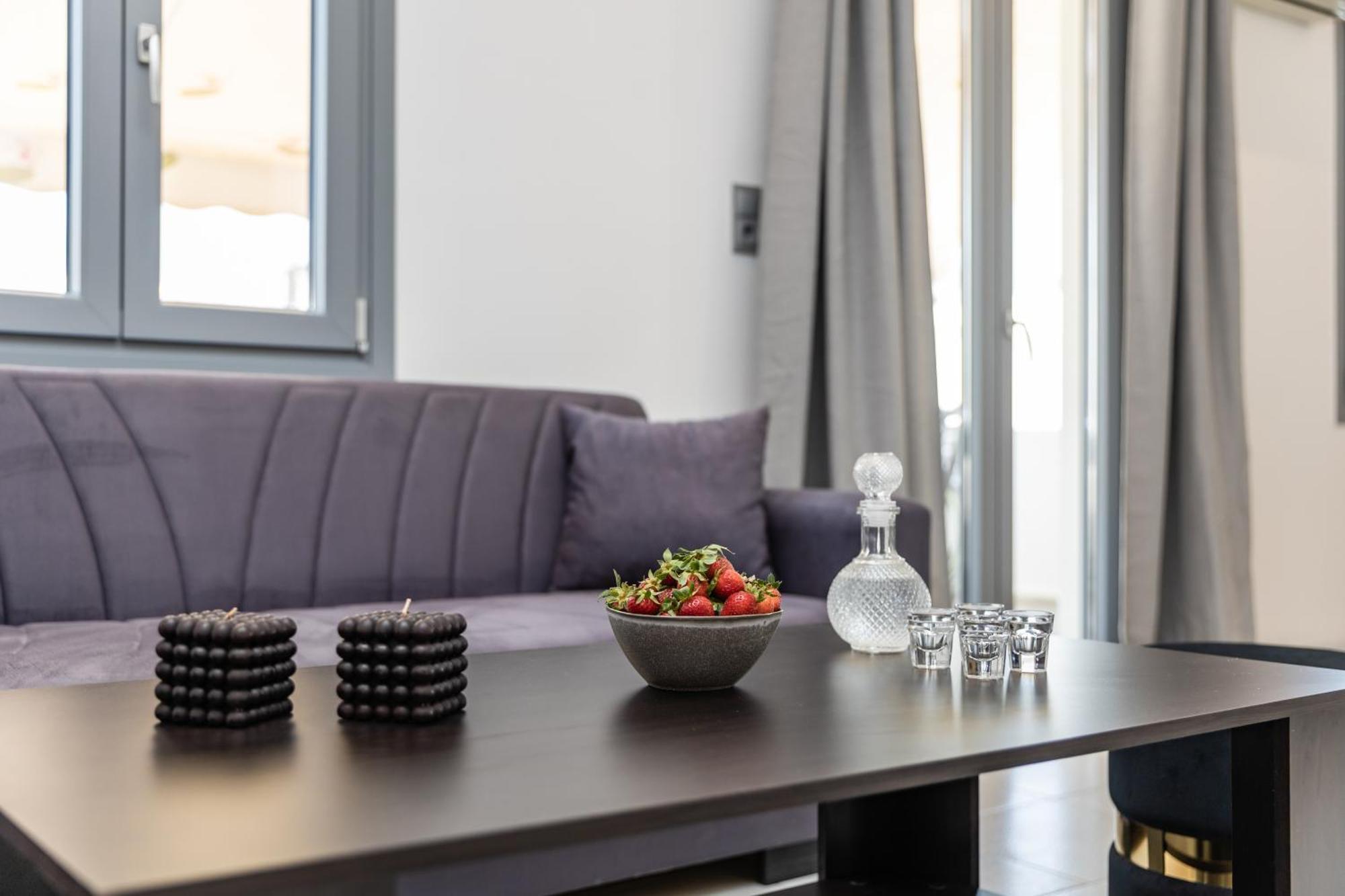 Simos Luxury Apartments Naxos City Extérieur photo