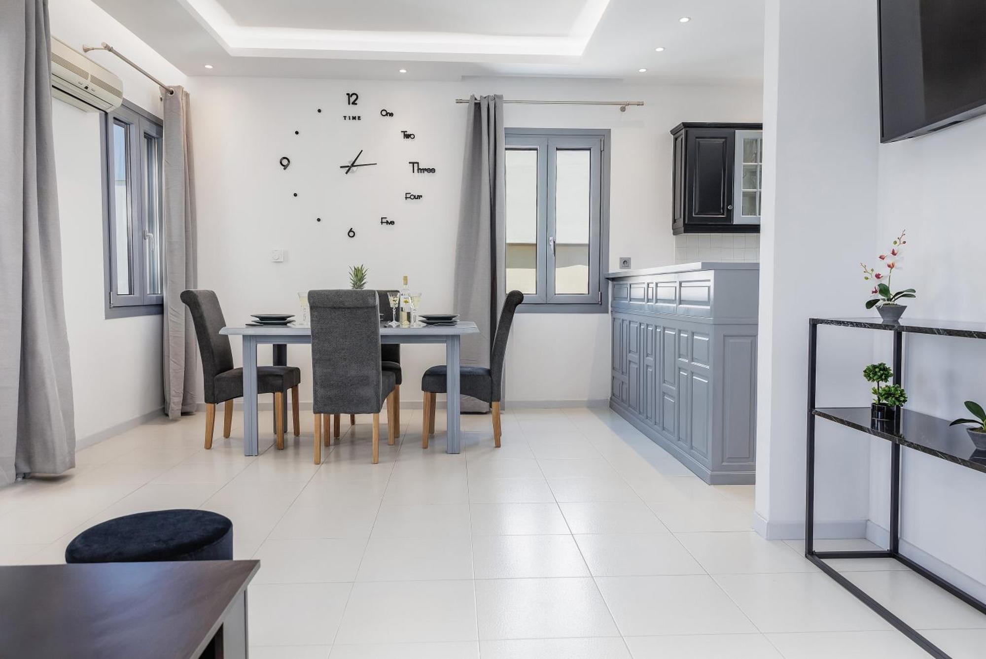 Simos Luxury Apartments Naxos City Extérieur photo