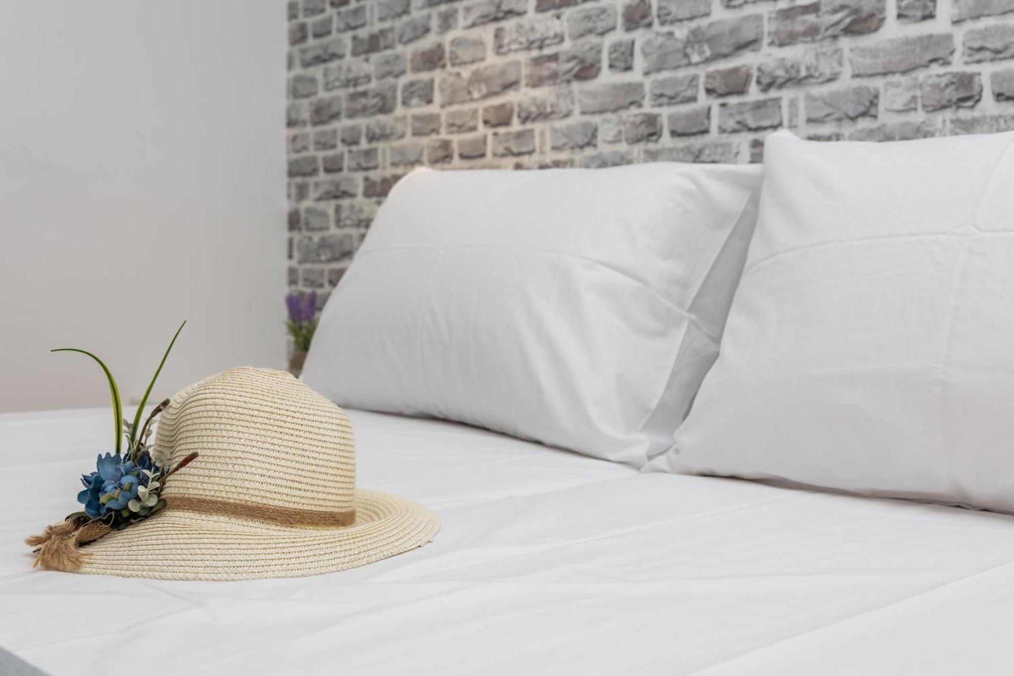 Simos Luxury Apartments Naxos City Extérieur photo