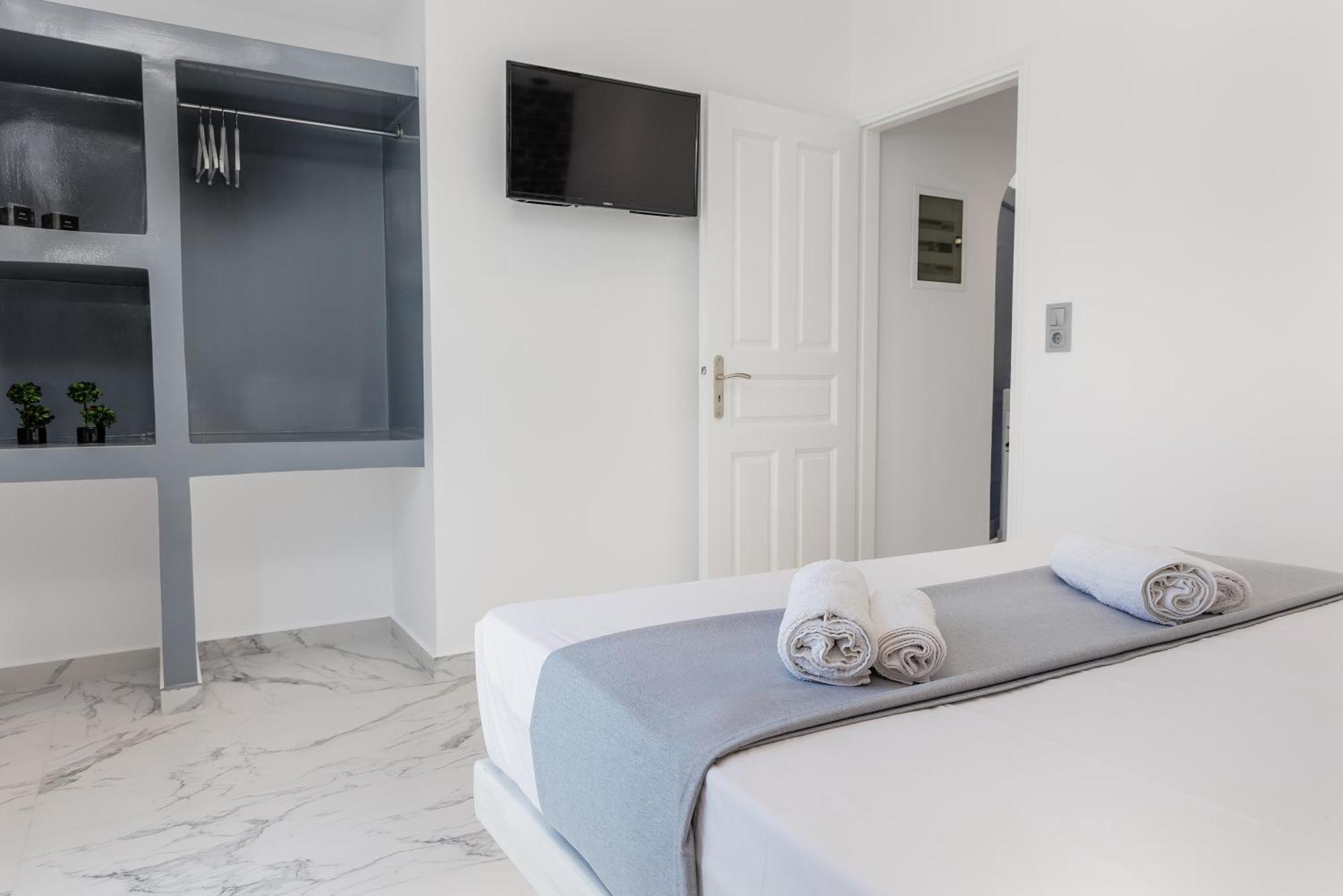Simos Luxury Apartments Naxos City Extérieur photo